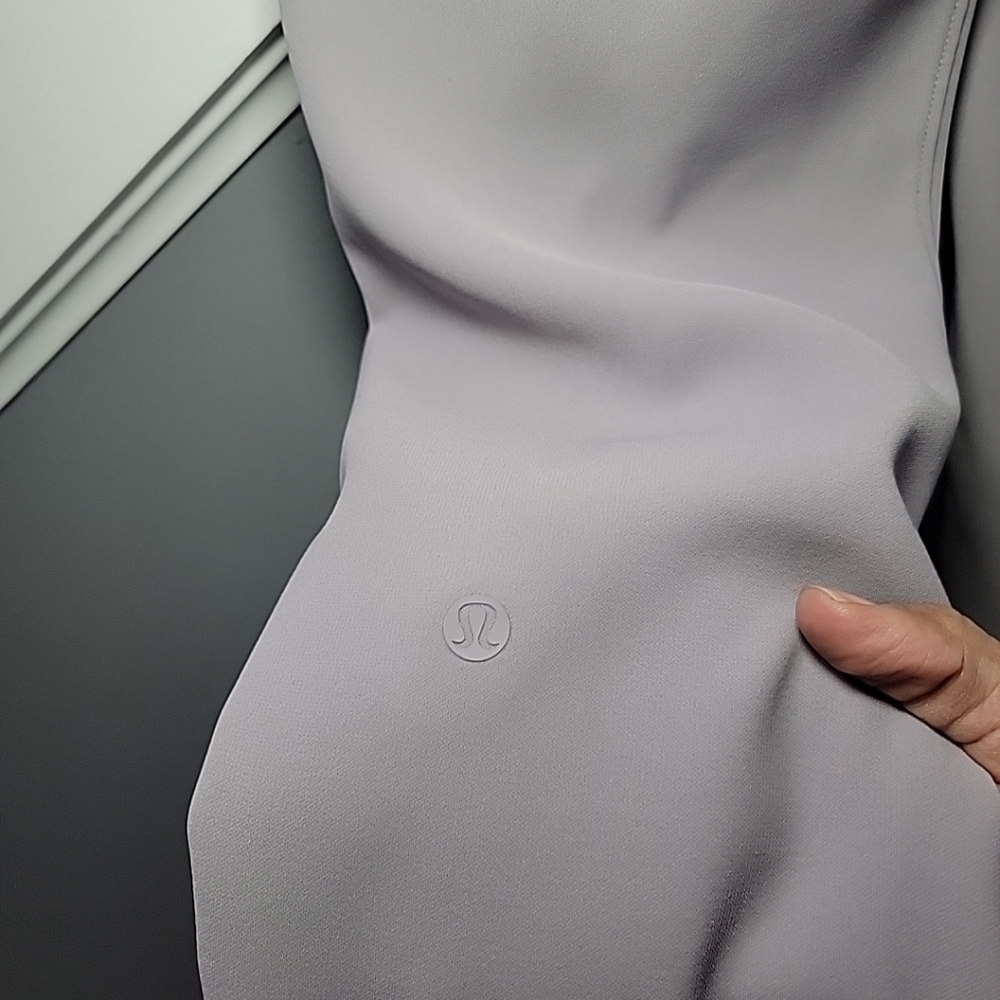 Lululemon On The Fly Jogger - Silverscreen / Size 2 Comfort Athleisure - Picture 4 of 4